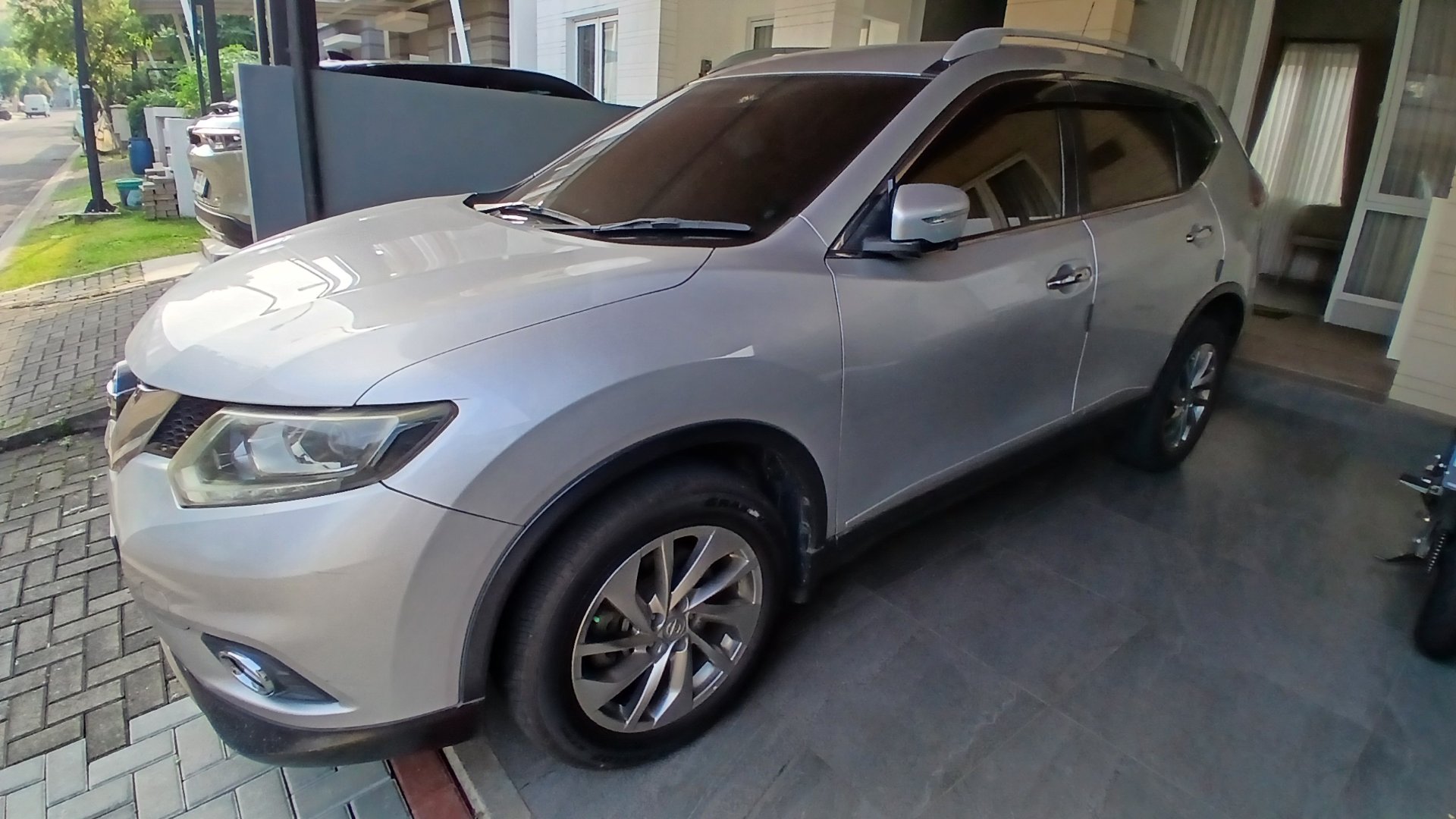 NISSAN XTRAIL T32 foto 3